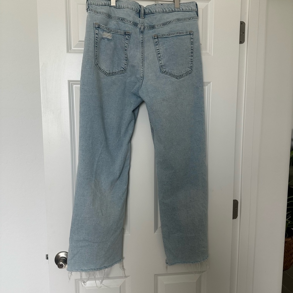 Gap 90’s Loose Mid Rise - Picture 3 of 6